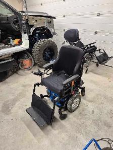 Quantum electric wheelchair - Photo 3
