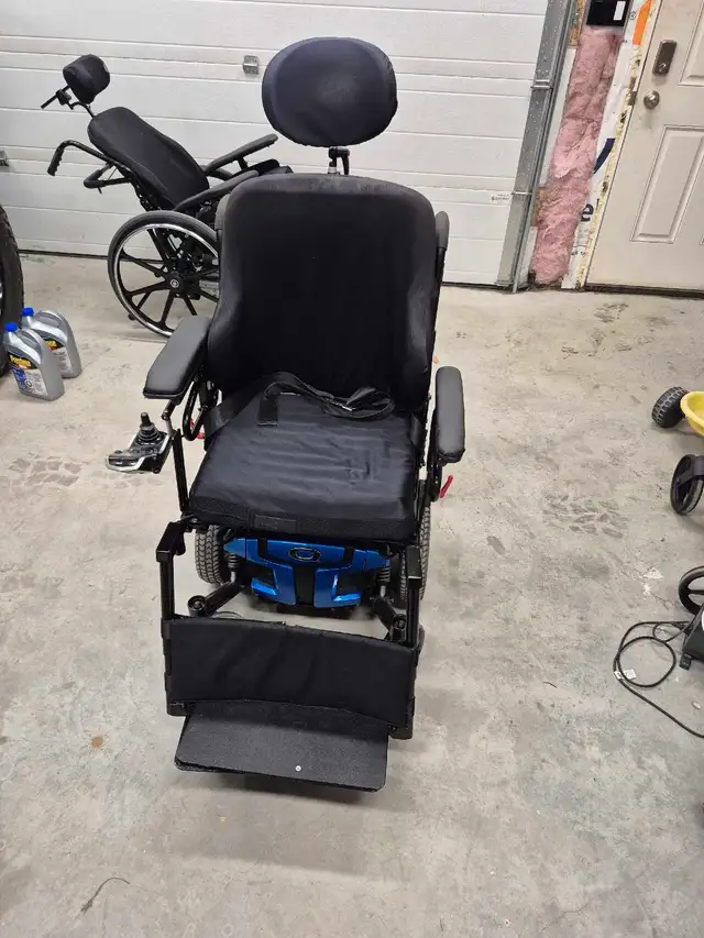 Quantum electric wheelchair - Photo 6