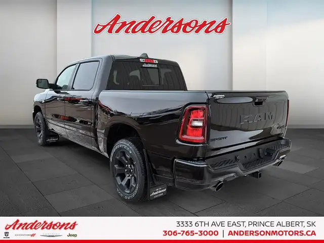 2026 Ram 1500 SPORT 5.7L HEMI V8 / Crew Cab / harman/kardon Prem - Photo 4