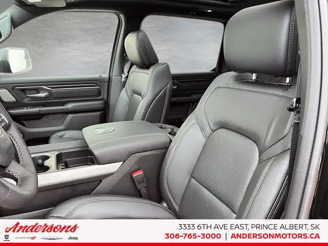 2026 Ram 1500 SPORT 5.7L HEMI V8 / Crew Cab / harman/kardon Prem - Photo 10