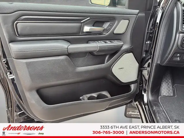 2026 Ram 1500 SPORT 5.7L HEMI V8 / Crew Cab / harman/kardon Prem - Photo 12