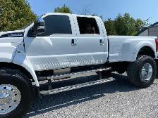 Custom Ford F650 Crew Cab - Photo 7