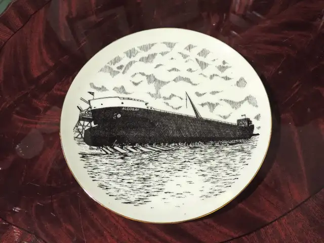 Collingwood Shipyards Collector's Plate
