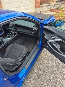 2018 camaro 1LS with upgraded 1LE package only 68,000kms will ce - Photo 7