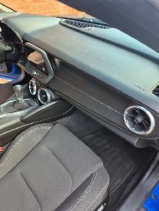 2018 camaro 1LS with upgraded 1LE package only 68,000kms will ce - Photo 11