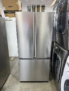 Fridge - 30 Hisense  20.8 Cuft  - French Door - RF21A3FSE - New