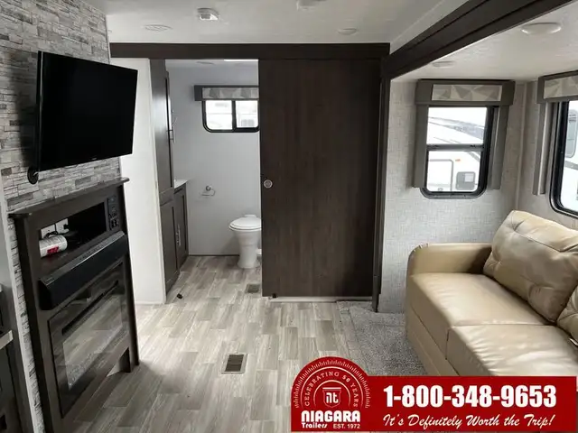 2020 FOREST RIVER SALEM 22RBS Travel Trailer - Photo 8
