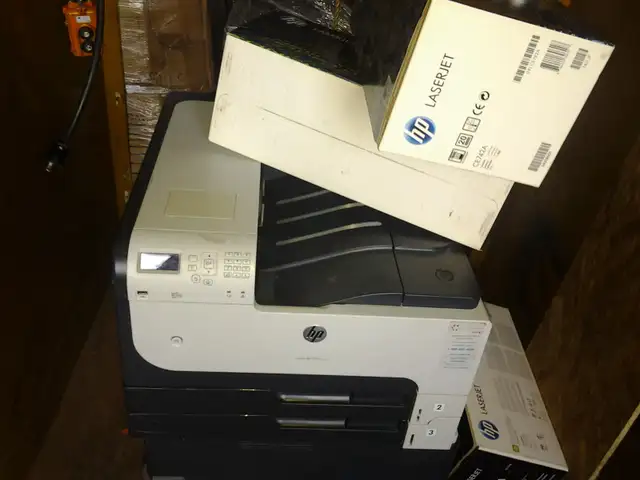 HP M712dn  Workgroup Laser Printer (CF236A) 11x17 tabloid