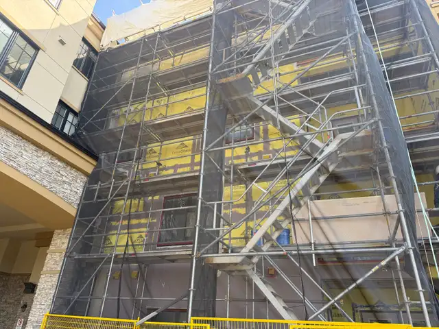 Hiring Stucco Plasterers and Labourers