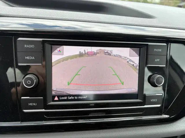 2022 Volkswagen Taos Trendline 4motion - Photo 17