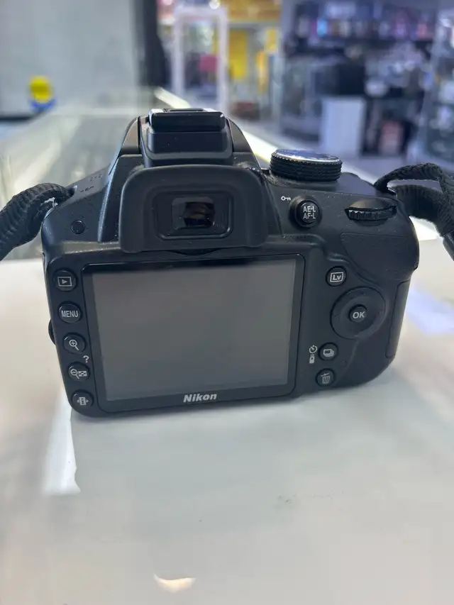 Nikon D3200 24MP DSLR with 18-55mm lens - Photo 4