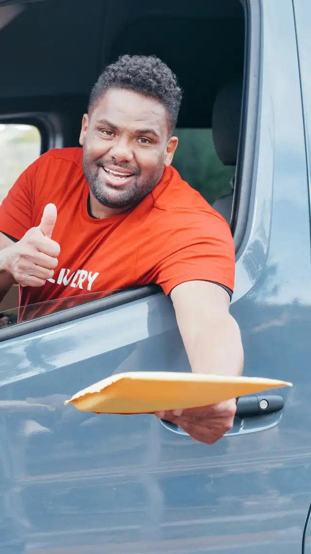 HIRING DELIVERY DRIVERS - Photo 2