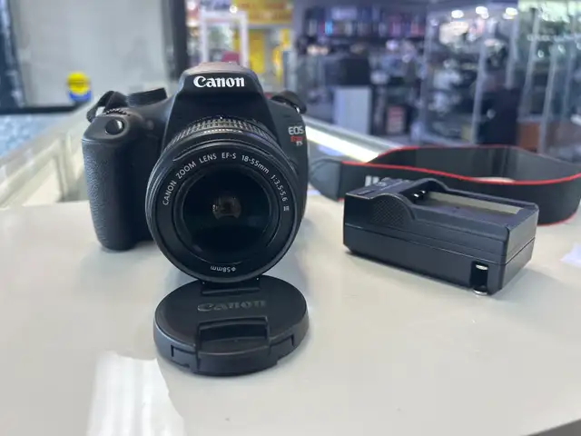 Canon T5 DSLR with 18-55mm kit lens