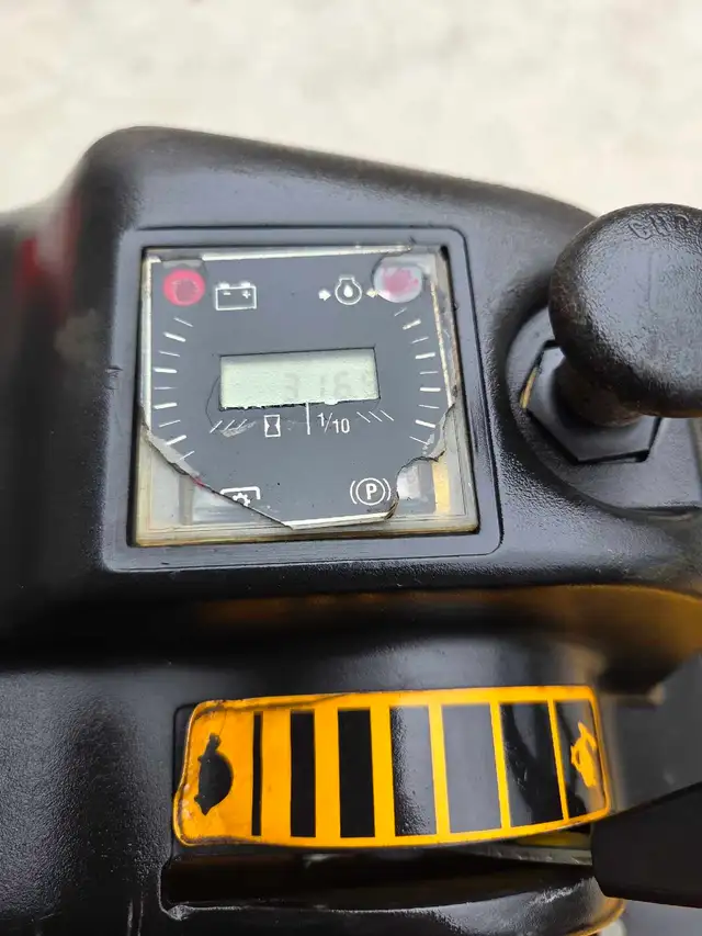 cub cadet 50' zero turn - Photo 7