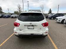 2020 Nissan Pathfinder SV AWD - Photo 5