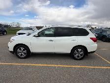 2020 Nissan Pathfinder SV AWD - Photo 9