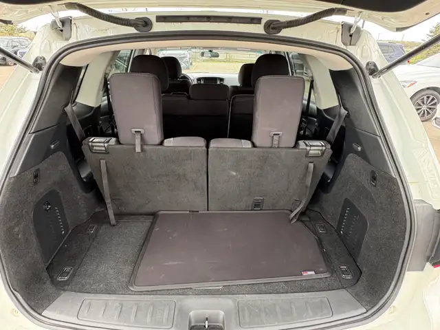 2020 Nissan Pathfinder SV AWD - Photo 15