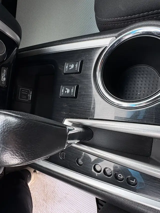 2020 Nissan Pathfinder SV AWD - Photo 21