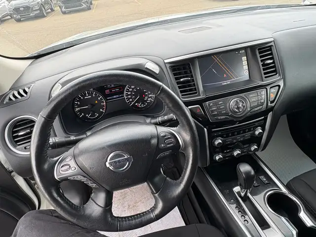 2020 Nissan Pathfinder SV AWD - Photo 26