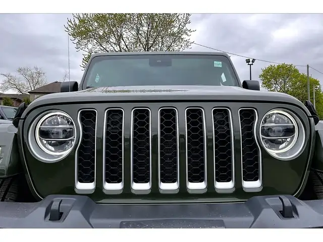 2021 Jeep Wrangler 4xe Sahara PHEV | Adv Safety Group | Tow Pkg - Photo 29