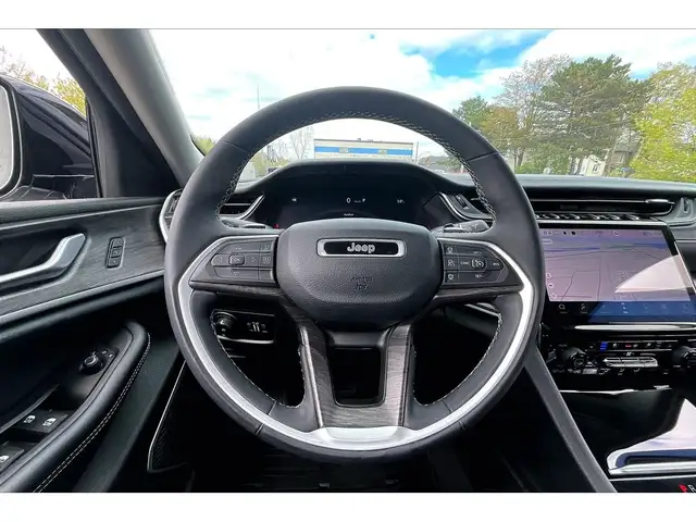 2024 Jeep Grand Cherokee L Limited Black App |Lux Tech |Panoroof - Photo 5