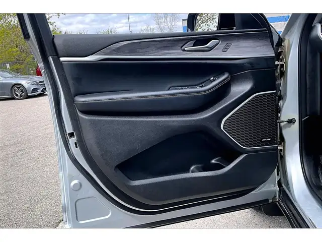 2024 Jeep Grand Cherokee L Limited Black App |Lux Tech |Panoroof - Photo 18