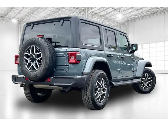 2024 Jeep Wrangler Sahara V6 | Heated Seats | Side Steps | 4X4 - Photo 2