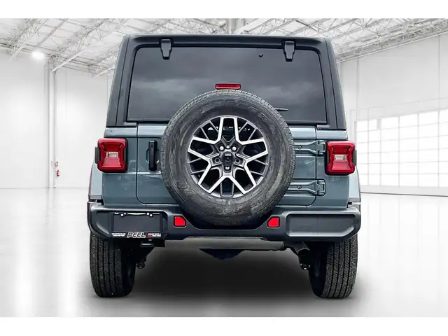 2024 Jeep Wrangler Sahara V6 | Heated Seats | Side Steps | 4X4 - Photo 4