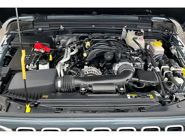 2024 Jeep Wrangler Sahara V6 | Heated Seats | Side Steps | 4X4 - Photo 9