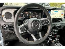 2024 Jeep Wrangler Sahara V6 | Heated Seats | Side Steps | 4X4 - Photo 13
