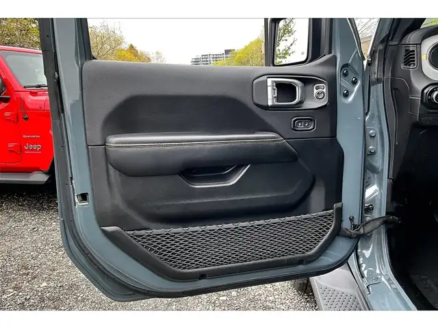 2024 Jeep Wrangler Sahara V6 | Heated Seats | Side Steps | 4X4 - Photo 18