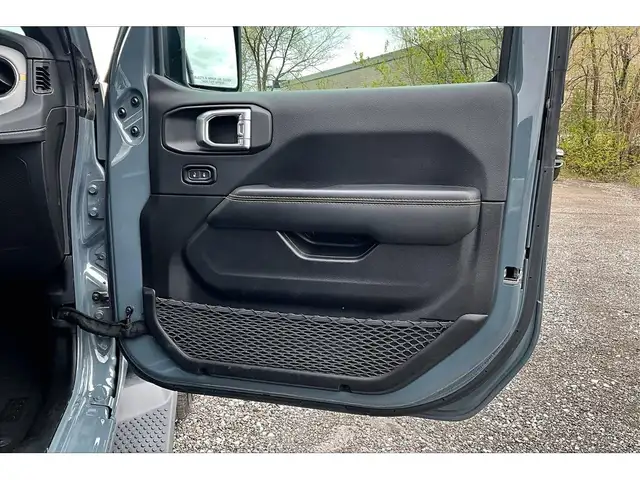 2024 Jeep Wrangler Sahara V6 | Heated Seats | Side Steps | 4X4 - Photo 19