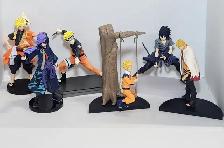 Assorted Anime / video game display figures please Read
