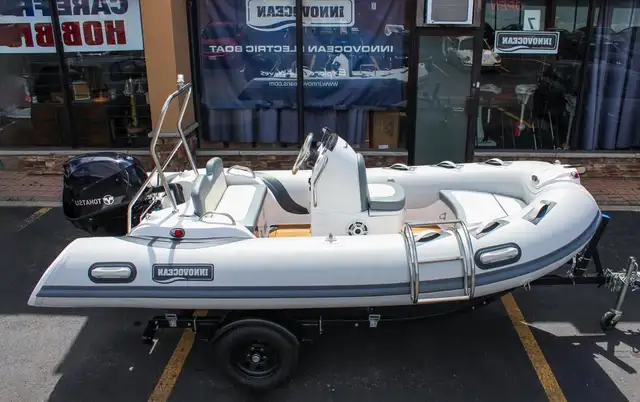 13ft Deep V Hull Luxury fiberglass with canopy 50 HP tohastu - Photo 4