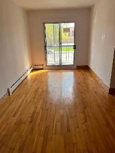 Logement à louer a 2 mins.du Metro Fabre 514-463-3327 visiter - Photo 3