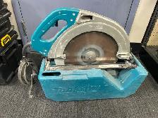 Makita 5402NA 16 5/16 Beam Saw