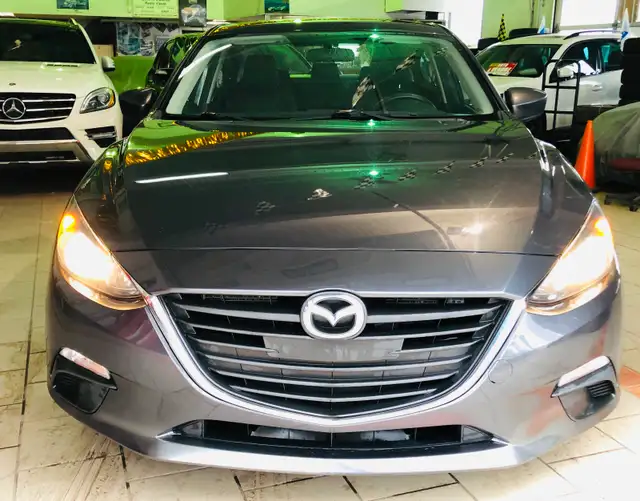 GARANTIE INCLUS/ 2015 MAZDA 3 GX/ TRÈS PROPRE/COMME NEUVE/ BIJOU - Photo 2