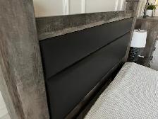 Lovely 5 piece queen bedroom set with motion base - Photo 5