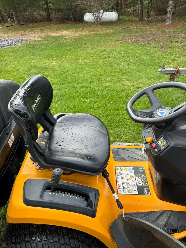 54" Cub Cadet Lawn Tractor - Photo 3