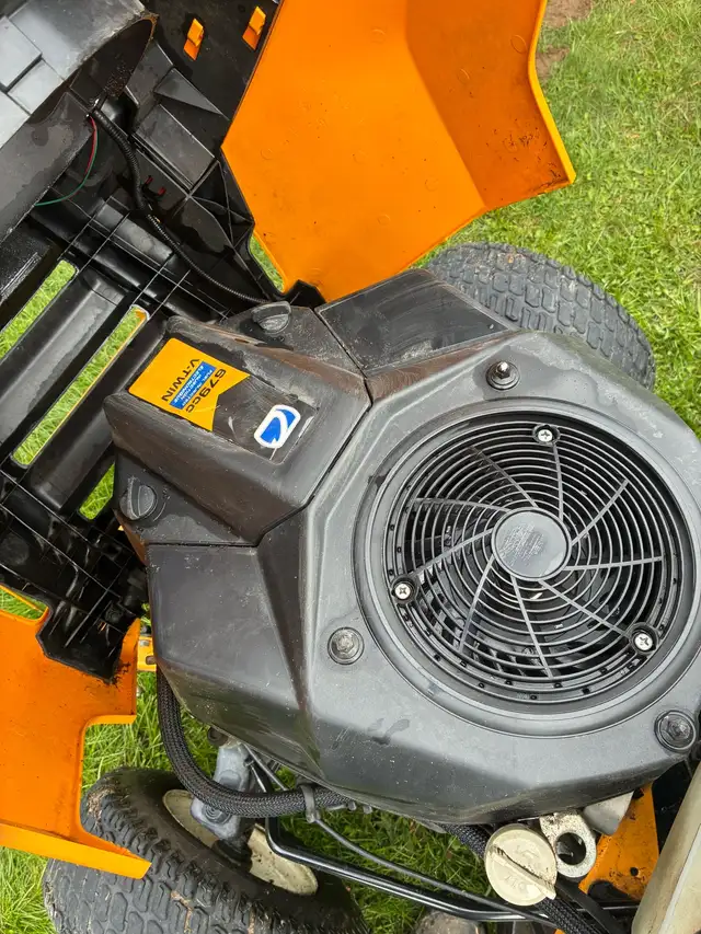 54" Cub Cadet Lawn Tractor - Photo 4