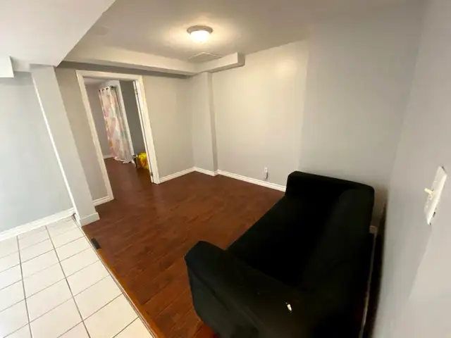 Walkout 1 bedroom Basement Heartland, Mississauga - Photo 4