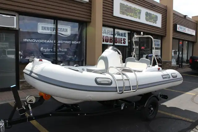 NS390C  Luxury fiberglass RIB boat for Cruising family  for Sale - Photo 5