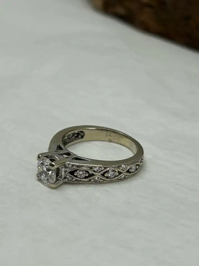 Vintage  Filigree Diamond Ring - Photo 9