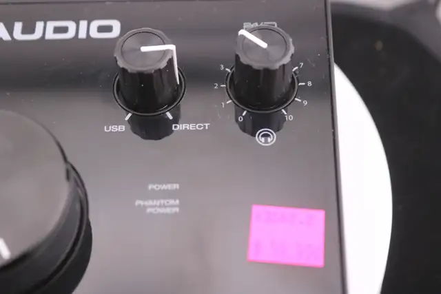 M-Audio AIR 192|4 2-In/2-Out 24/192 USB Audio Interface (#43542) - Photo 4