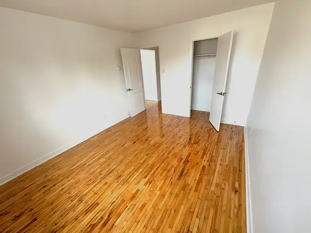 Grand 5½ rénové – 1 795$ | 1 mois gratuit! - Photo 3