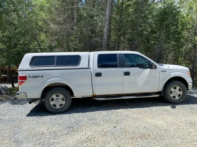 2014 F150 XLT - Photo 2