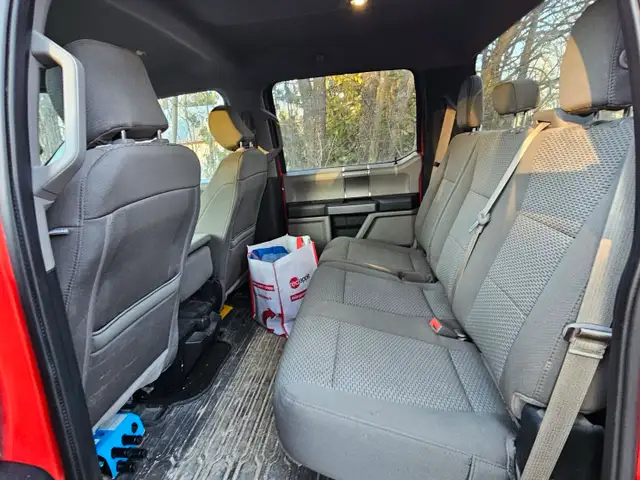 2022 Ford 150 XLT - Photo 6