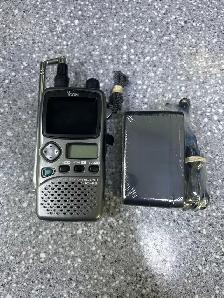 ICOM IC-R3 Wide Band Communications Receiver With Power Supply