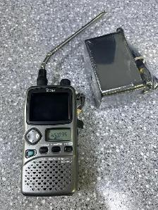 ICOM IC-R3 Wide Band Communications Receiver With Power Supply - Photo 4