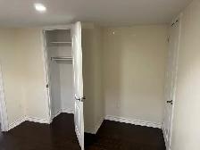 Spacious 2-Bedroom Basement Apartment for Rent - Photo 6